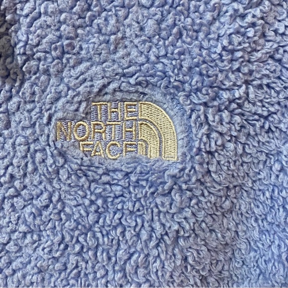 The North Face Osito Jacket - Picture 3 of 8